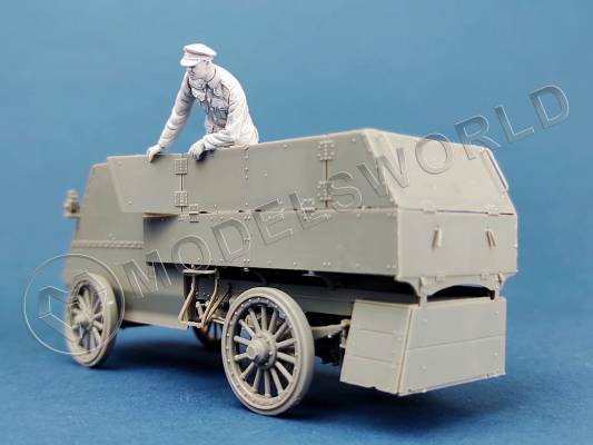 Фигура члена экипажа канадской мотопулеметной бригады №1. Масштаб 1:35