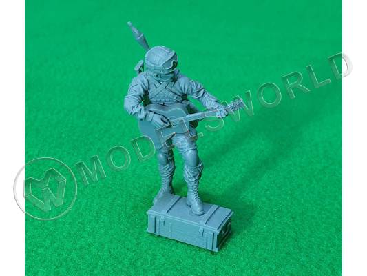 Фигура "Гитарист". Масштаб 1:35