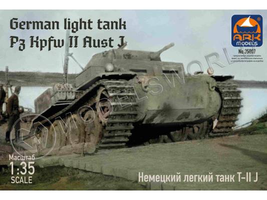 Склеиваемая пластиковая модель Немецкий лёгкий танк Pz.Kpfw.II Ausf.J. Масштаб 1:35